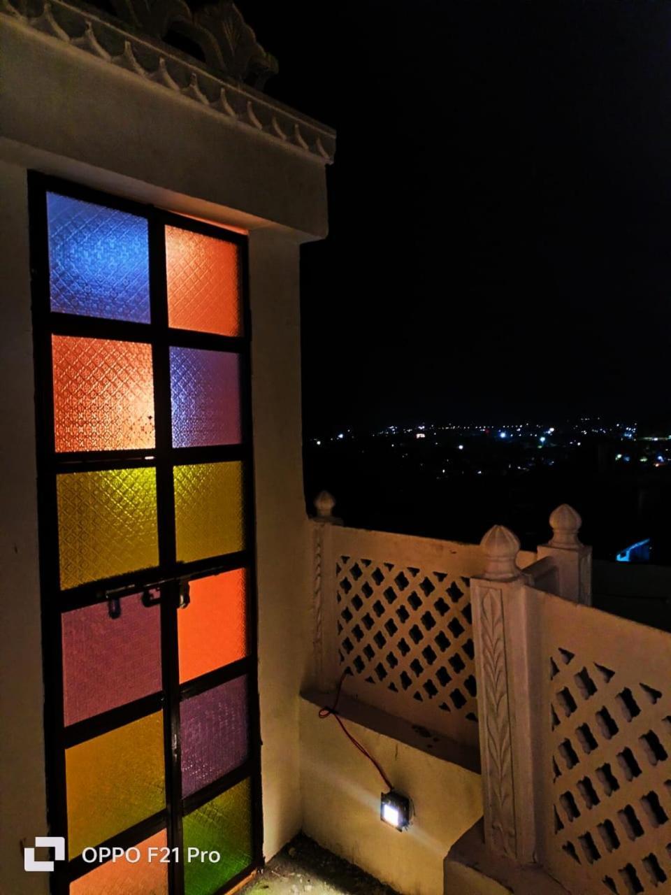 בונדי The Palace View Homestay & Restaurant מראה חיצוני תמונה