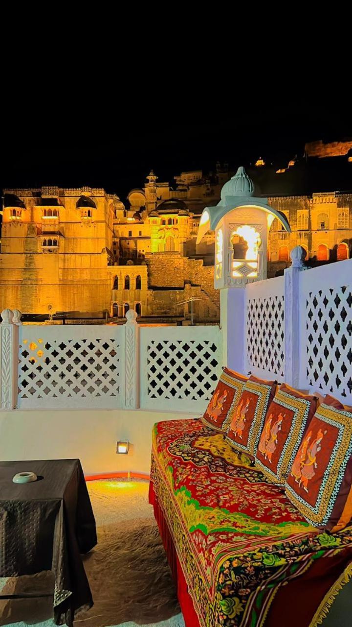 בונדי The Palace View Homestay & Restaurant מראה חיצוני תמונה